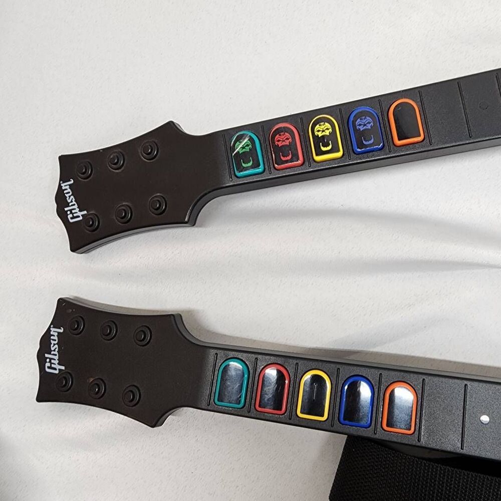 Guitar Hero Aerosmith Les Paul Wireless Wii Controllers Set of 2 Gibson OEM - Picture 10 of 10